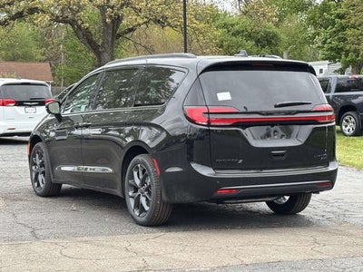2027 Chrysler Pacifica PACIFICA LIMITED AWD