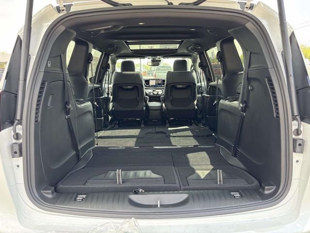 2027 Chrysler Pacifica PACIFICA LIMITED AWD