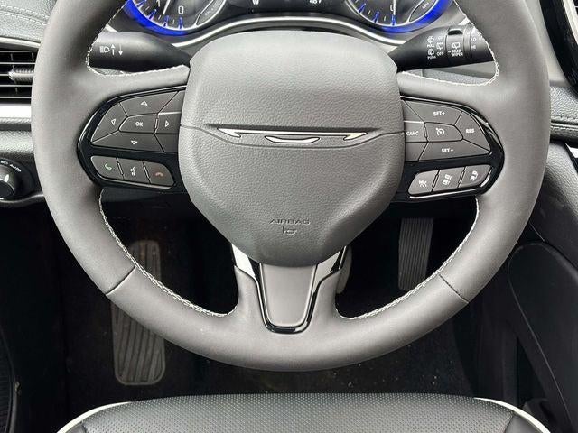 2027 Chrysler Pacifica PACIFICA LIMITED AWD
