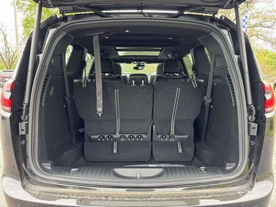 2027 Chrysler Pacifica PACIFICA LIMITED AWD