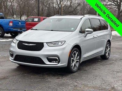 2024 Chrysler Pacifica Pinnacle AWD
