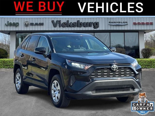 2022 Toyota RAV4 LE