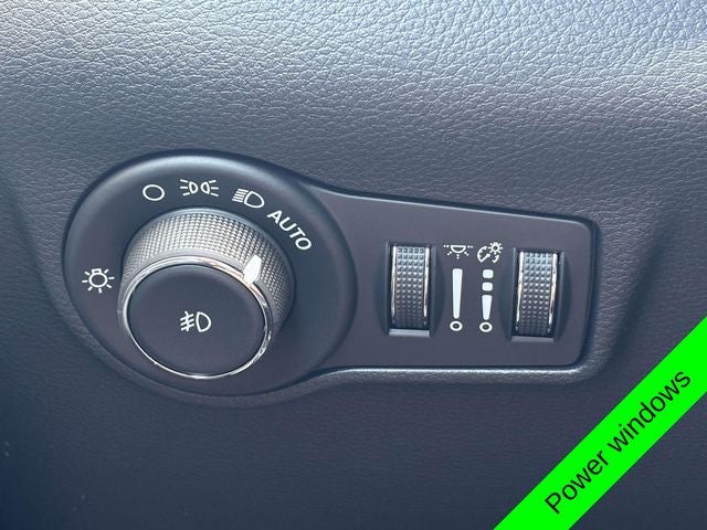 2026 Jeep Compass COMPASS LATITUDE 4X4
