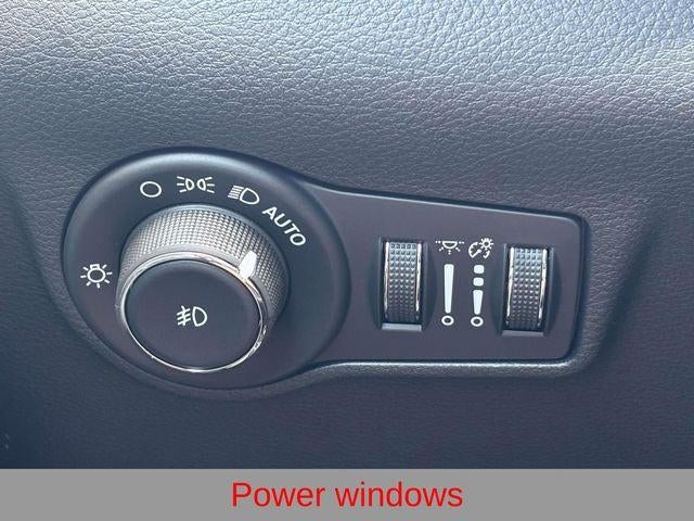 2026 Jeep Compass COMPASS LATITUDE 4X4