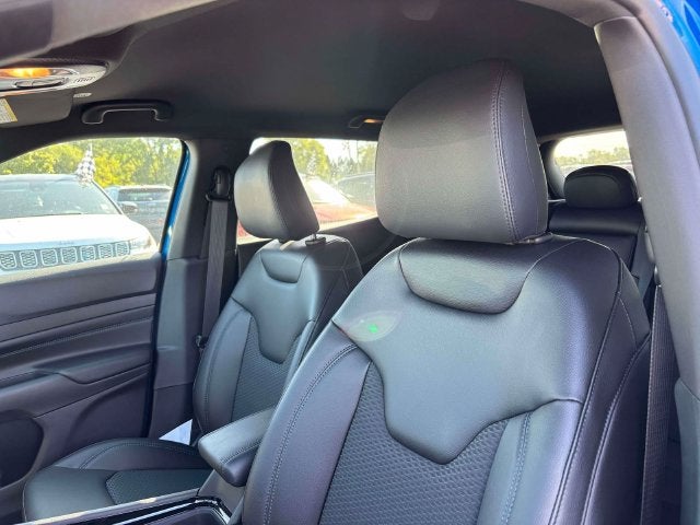 2027 Jeep Compass COMPASS LATITUDE ALTITUDE 4X4