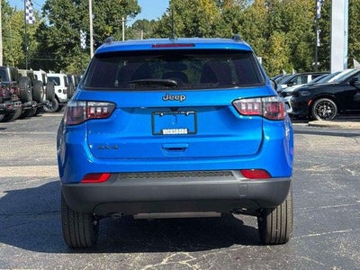 2027 Jeep Compass COMPASS LATITUDE ALTITUDE 4X4