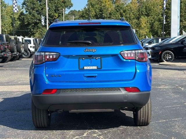 2027 Jeep Compass COMPASS LATITUDE ALTITUDE 4X4