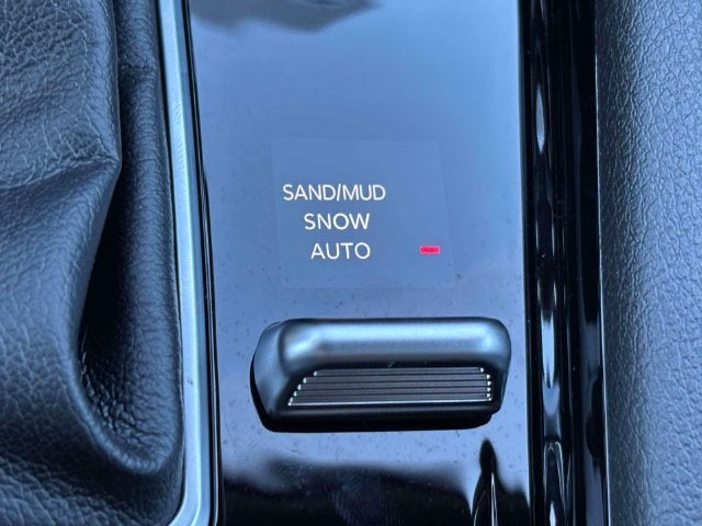 2027 Jeep Compass COMPASS LATITUDE ALTITUDE 4X4