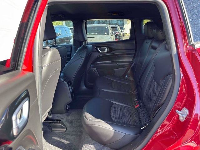 2027 Jeep Compass COMPASS LATITUDE ALTITUDE 4X4