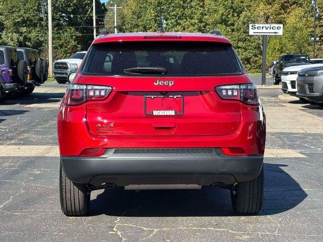2027 Jeep Compass COMPASS LATITUDE ALTITUDE 4X4