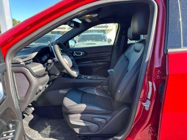 2027 Jeep Compass COMPASS LATITUDE ALTITUDE 4X4