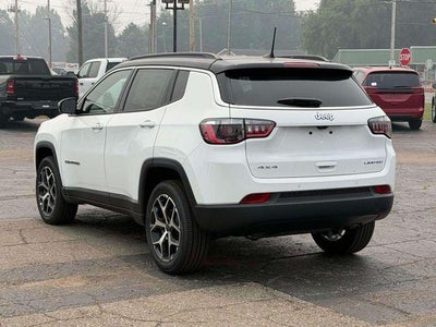 2026 Jeep Compass COMPASS LIMITED 4X4