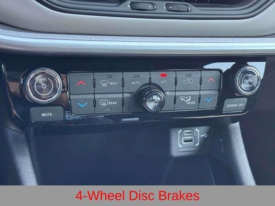 2026 Jeep Compass COMPASS LIMITED 4X4