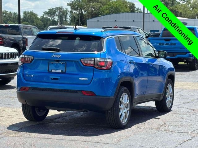 2022 Jeep Compass Latitude Lux 4x4