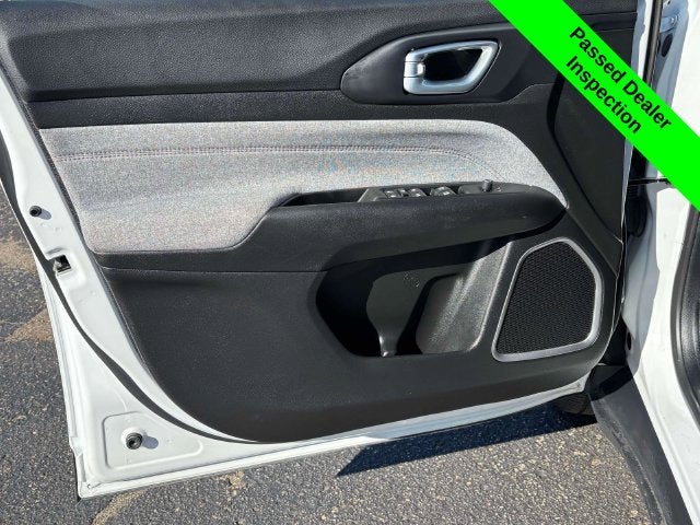 2023 Jeep Compass Latitude Lux FWD
