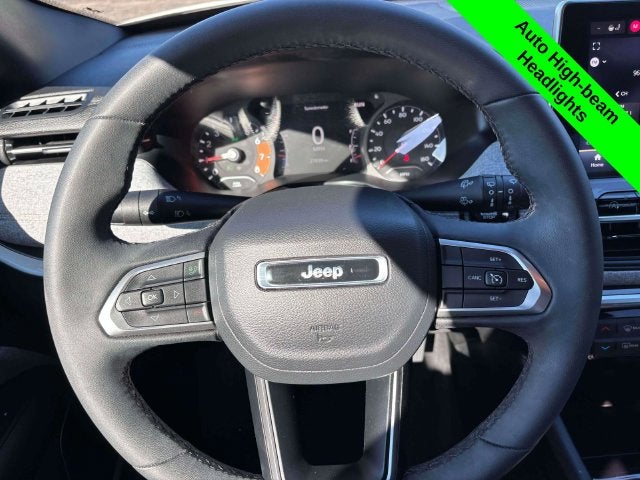 2023 Jeep Compass Latitude Lux FWD