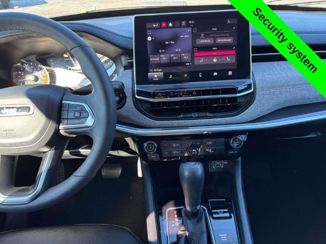2023 Jeep Compass Latitude Lux FWD