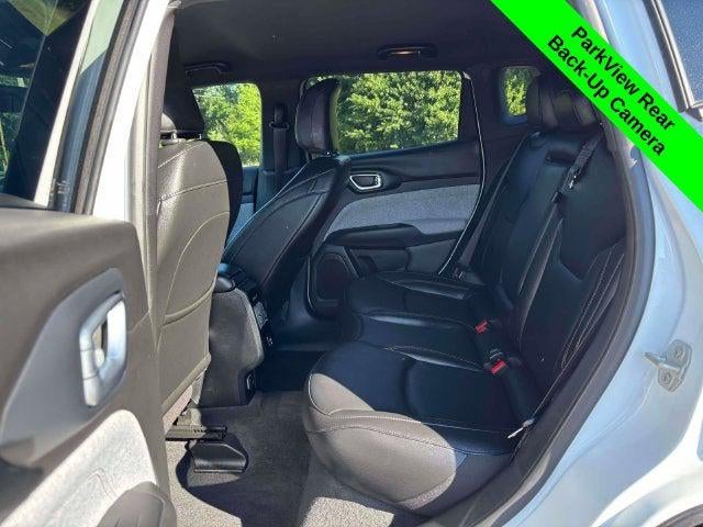 2023 Jeep Compass Latitude Lux FWD
