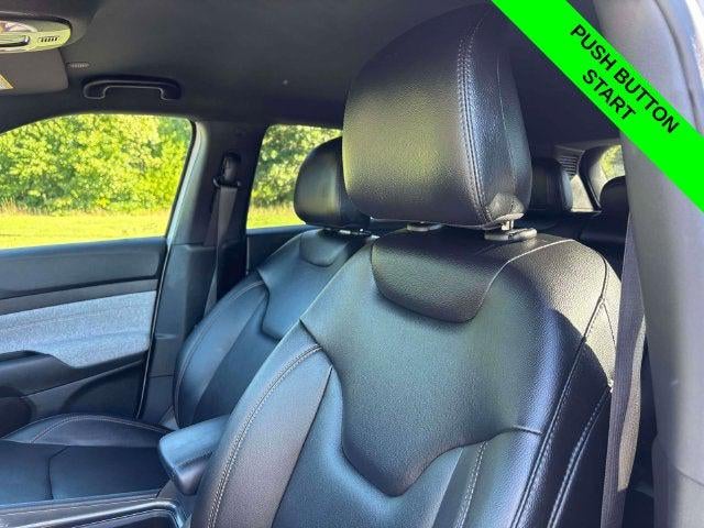 2023 Jeep Compass Latitude Lux FWD