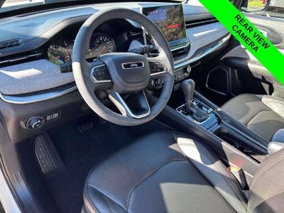 2023 Jeep Compass Latitude Lux FWD