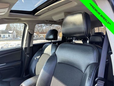 2020 Dodge Journey Crossroad