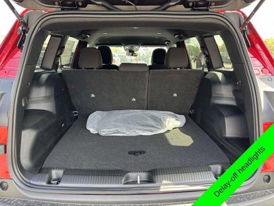 2026 Jeep Cherokee CHEROKEE LAREDO 4X4