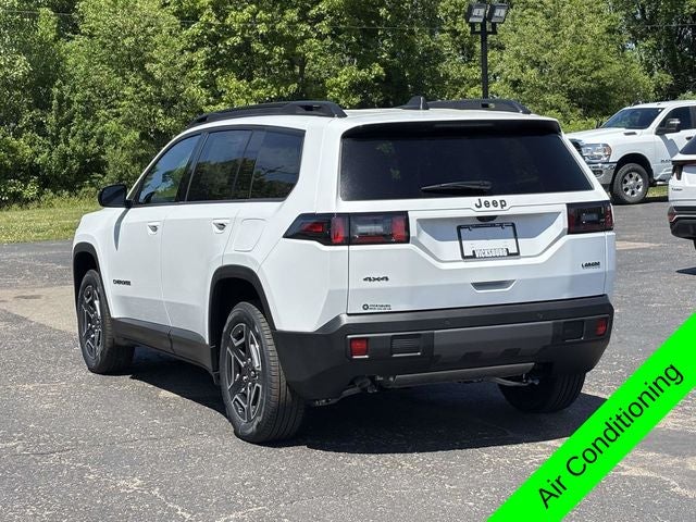 2026 Jeep Cherokee CHEROKEE LAREDO 4X4