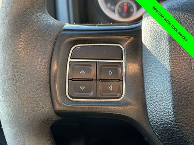 2017 RAM 3500 Tradesman Crew Cab 4x4 8' Box