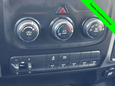 2017 RAM 3500 Tradesman Crew Cab 4x4 8' Box