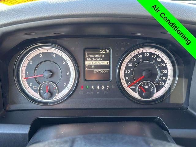 2017 RAM 3500 Tradesman Crew Cab 4x4 8' Box