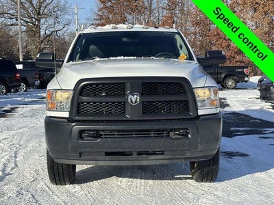 2017 RAM 3500 Tradesman Crew Cab 4x4 8' Box