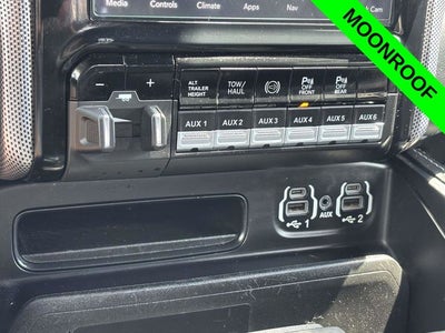 2021 RAM 3500 Limited Crew Cab 4x4 8' Box