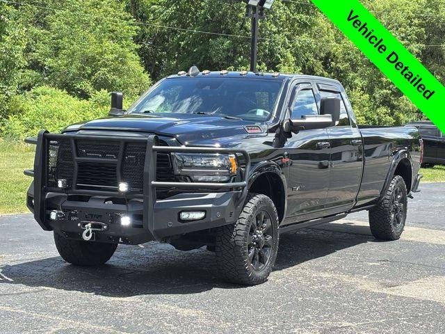 2021 RAM 3500 Limited Crew Cab 4x4 8' Box