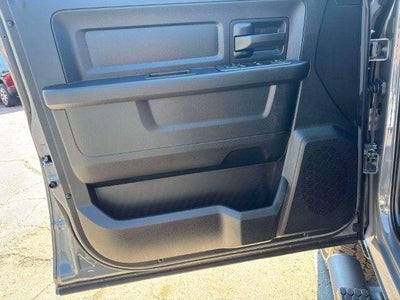 2027 RAM 2500 RAM 2500 BLACK EXPRESS CREW CAB 4X4 6'4' BOX