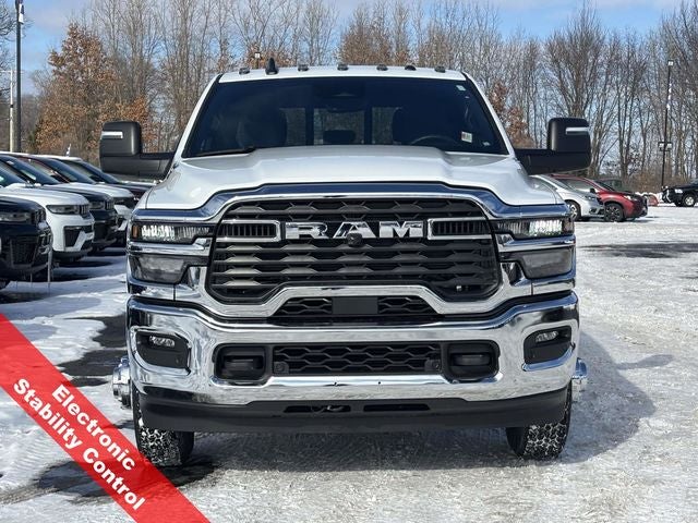 2026 RAM Ram 3500 RAM 3500 TRADESMAN CREW CAB 4X4 8' BOX