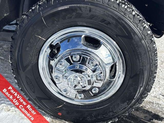 2026 RAM Ram 3500 RAM 3500 TRADESMAN CREW CAB 4X4 8' BOX