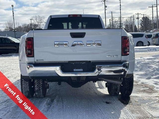 2026 RAM Ram 3500 RAM 3500 TRADESMAN CREW CAB 4X4 8' BOX