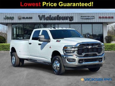 2027 RAM 3500 RAM 3500 TRADESMAN CREW CAB 4X4 8' BOX
