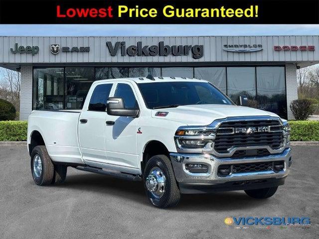 2027 RAM 3500 RAM 3500 TRADESMAN CREW CAB 4X4 8' BOX