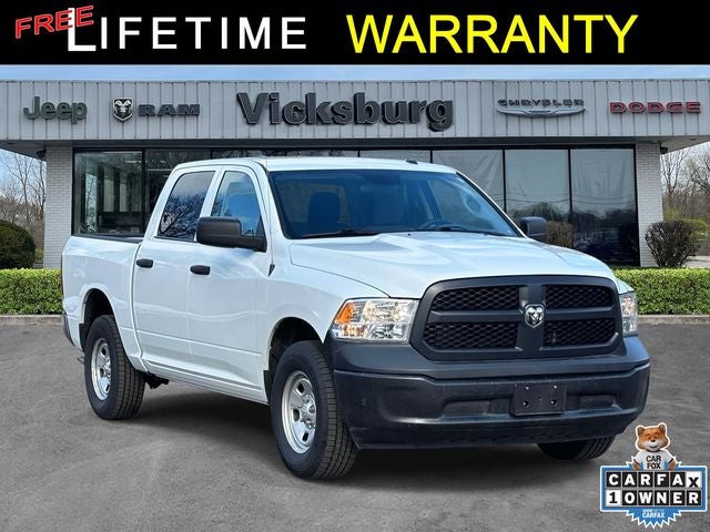 2022 RAM 1500 Classic Tradesman Crew Cab 4x4 5'7' Box