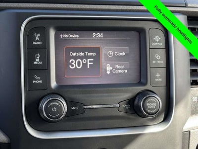 2022 RAM 1500 Classic Tradesman Crew Cab 4x4 5'7' Box