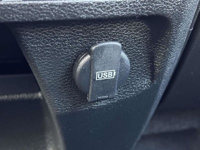 2022 RAM 1500 Classic Tradesman Crew Cab 4x4 5'7' Box