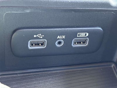 2022 RAM 1500 Classic Tradesman Crew Cab 4x4 5'7' Box