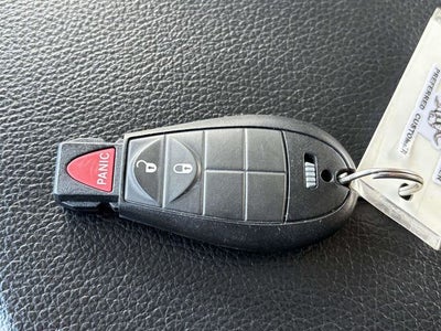 2022 RAM 1500 Classic Tradesman Crew Cab 4x4 5'7' Box