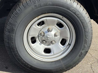 2022 RAM 1500 Classic Tradesman Crew Cab 4x4 5'7' Box