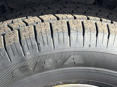 2022 RAM 1500 Classic Tradesman Crew Cab 4x4 5'7' Box