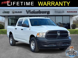 2022 RAM 1500 Classic Tradesman Crew Cab 4x4 5'7' Box