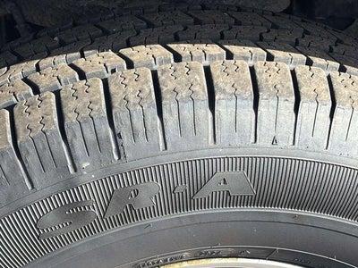 2022 RAM 1500 Classic Tradesman Crew Cab 4x4 5'7' Box