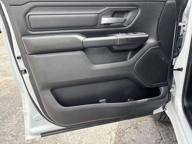 2026 RAM Ram 1500 RAM 1500 TRADESMAN CREW CAB 4X4 5'7' BOX