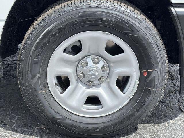 2026 RAM Ram 1500 RAM 1500 TRADESMAN CREW CAB 4X4 5'7' BOX